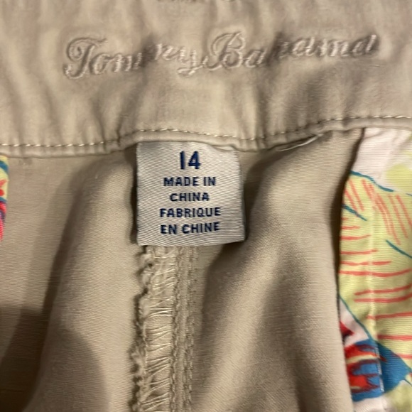 Tommy Bahama Shorts - Picture 5 of 5
